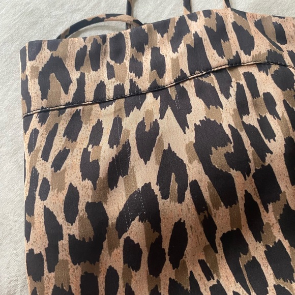 Urban Outfitters cheetah top adjustable straps - Picture 5 of 6